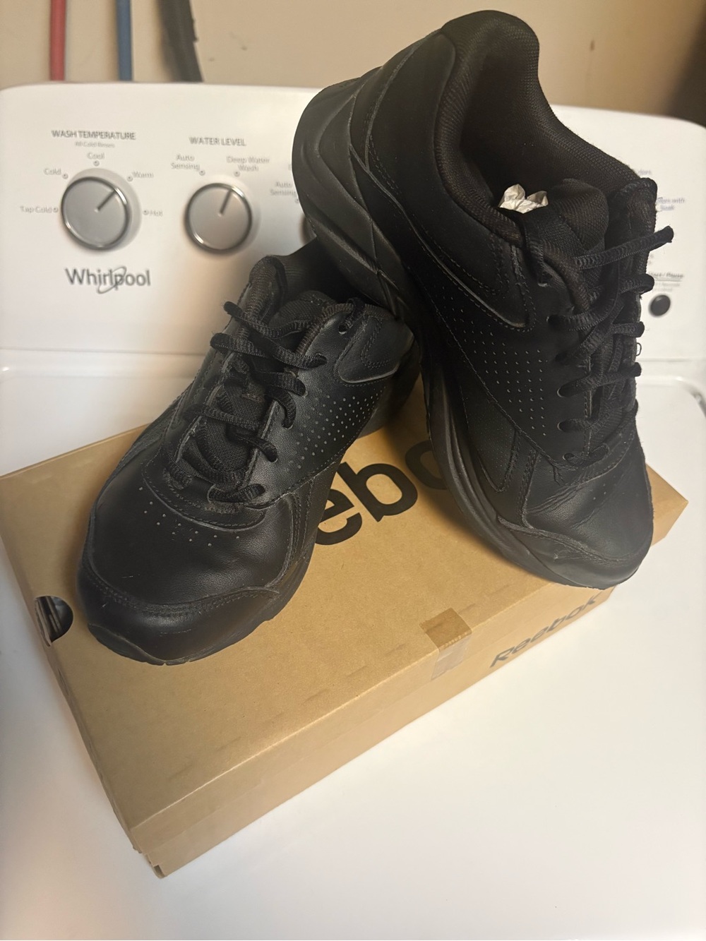 Reebok Women’s Black Leather Walking Shoes